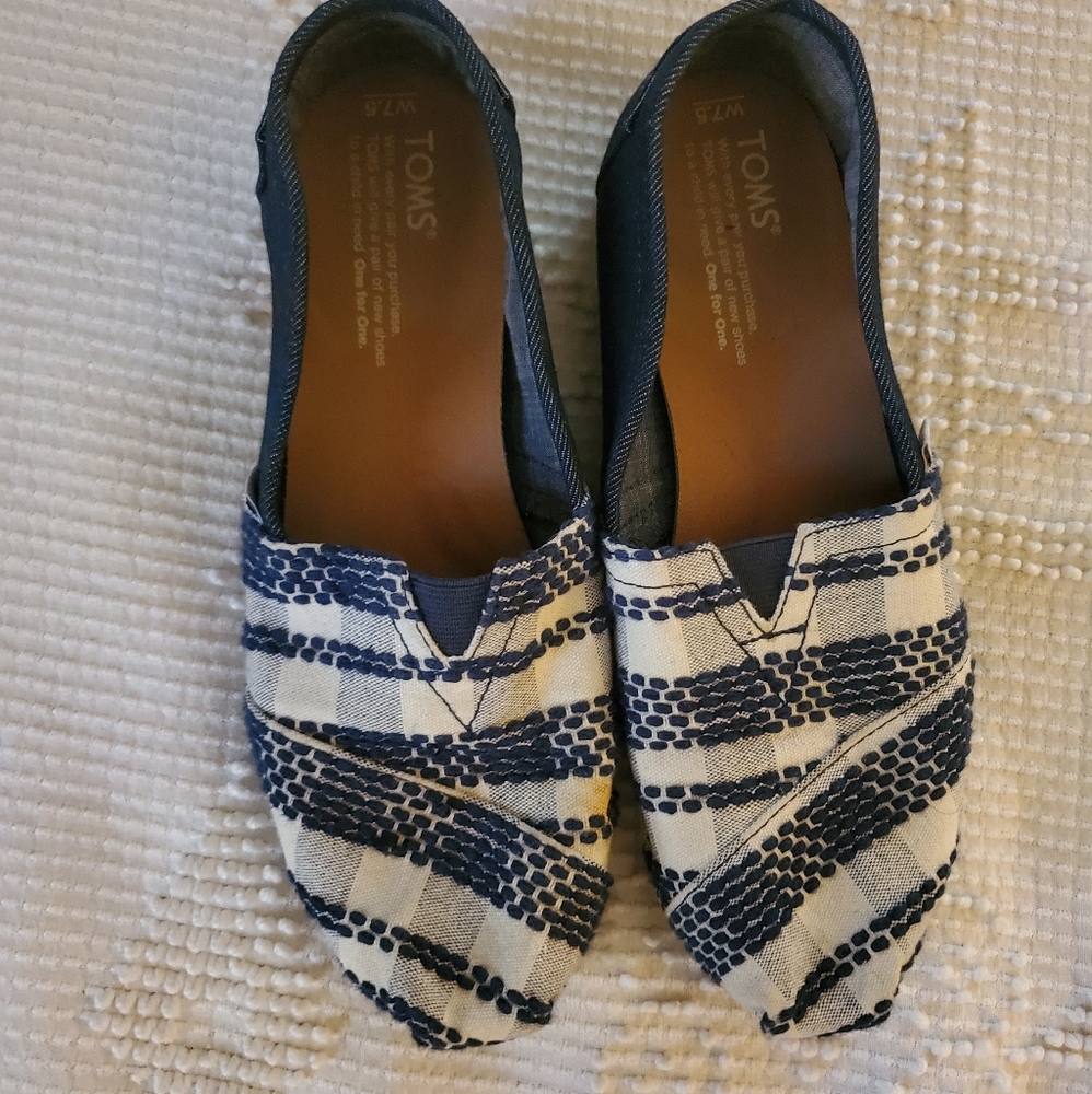 TOMS women's classics - 7.5